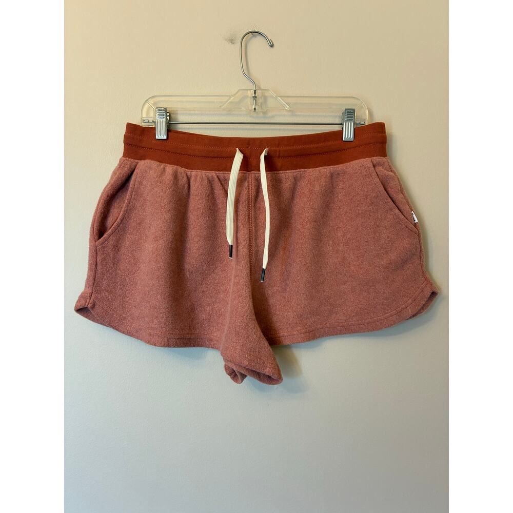 Feat Blanket Blend Women's Shorts Cayenne Red Orange Size Small (1)